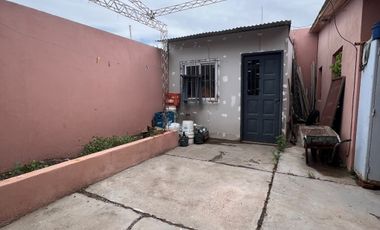 Casa en venta de 3 dormitorios, calle Pellegrini en San Rafael