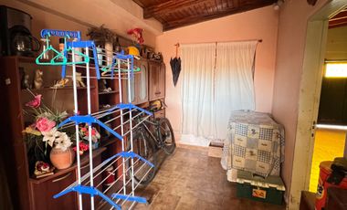 Casa en venta de 3 dormitorios, calle Pellegrini en San Rafael