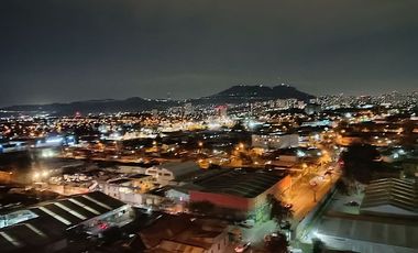 ACOGEDOR DEPARTAMENTO FERMÍN VIVACETA, CONCHALÍ