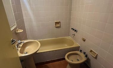 Departamento en alquiler en Avellaneda Oeste