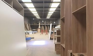 VENTA GALPON 468 M2 LA MATANZA