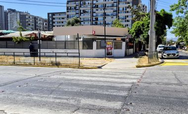 Local comercial en arriendo en ÑUÑOA
