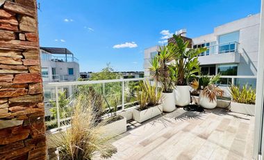 Venta duplex 4 ambientes Balcon Parrilla Nordelta