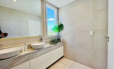 Venta duplex 4 ambientes Balcon Parrilla Nordelta