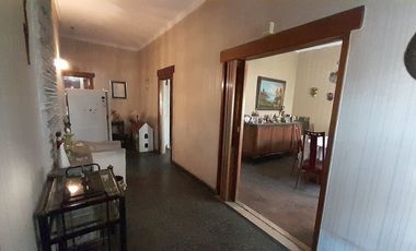 CASA 4 AMBIENTES EN VENTA LANUS