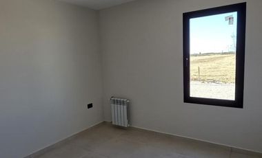 Duplex de una planta de 2 dormitorios en Docta!!!