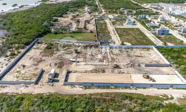 Casa de 1 piso, 3 recamaras en privada en Chelem Yucatan  Preventa diciembre 2027