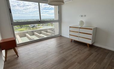 Excelente penthouse en alquiler anual