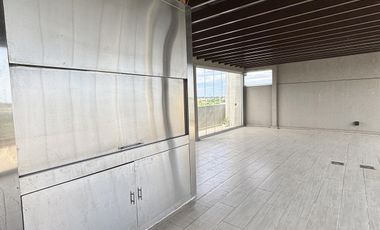 Excelente penthouse en alquiler anual