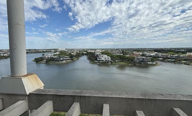 Excelente penthouse en alquiler anual