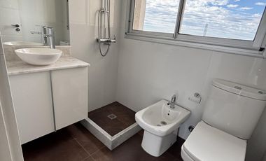 Excelente penthouse en alquiler anual