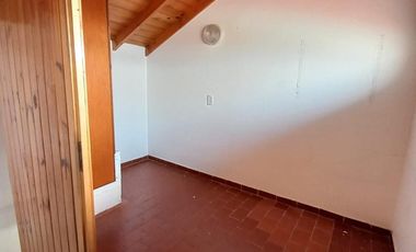 Excelente Triplex en Av. Costanera  al 1400