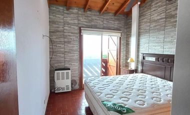 Excelente Triplex en Av. Costanera  al 1400