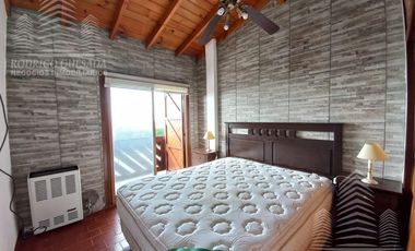 Excelente Triplex en Av. Costanera  al 1400