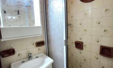 Excelente Triplex en Av. Costanera  al 1400