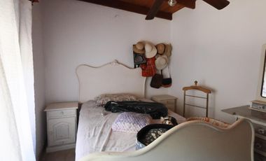 Venta Casa tres dormitorios con pileta. Camilo Aldao y Bv. Segui.