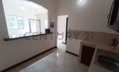 Alquilo Cdla Naval Norte 2 Departamentos en Pb y 1P con 3 habitaciones Pabc