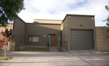 Casa premium con pileta climatizada en Allen