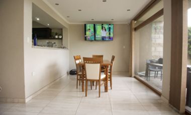 Casa premium con pileta climatizada en Allen