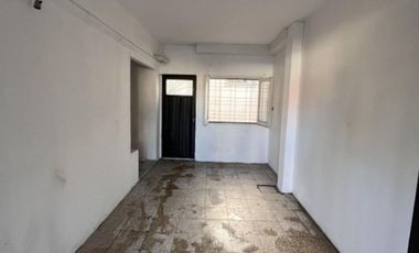 VENTA PH, LANUS ESTE. DOS DEPARTAMENTOS JUNTOS