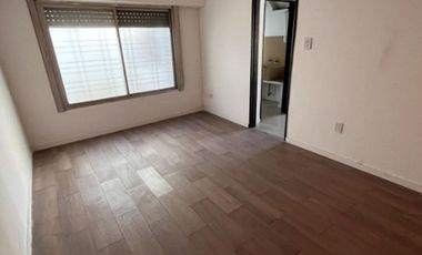 VENTA PH, LANUS ESTE. DOS DEPARTAMENTOS JUNTOS