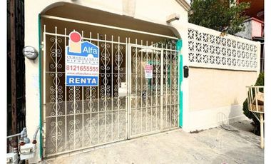 Casa sola en renta en Camino Real, Guadalupe, Nuevo León