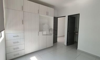 Departamento en renta en zona Sur, Capittala