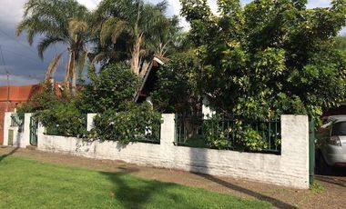 Chalet  importante lote - Jose Marmol