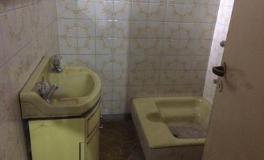 Chalet  importante lote - Jose Marmol