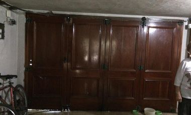 Chalet  importante lote - Jose Marmol