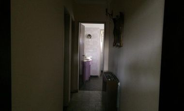 Chalet  importante lote - Jose Marmol