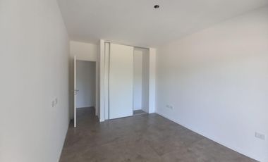 Venta 2 Amb. Con Cochera, Canning Center