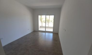 Venta 2 Amb. Con Cochera, Canning Center