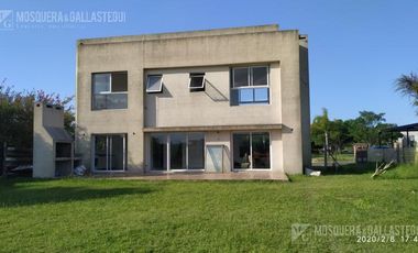 Casa en venta- Barrio Privado San Marco