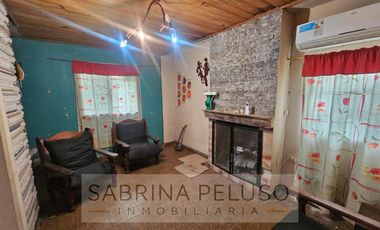 Casa 4 ambientes en VENTA ubicada en Pontevedra