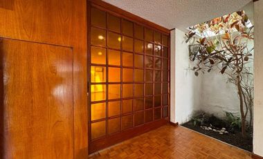 HERMOSA Y AMPLIA CASA DE UN PISO CIPRESES DE ZAVALETA