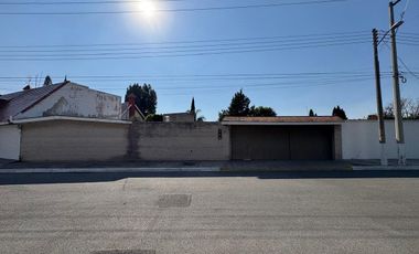 HERMOSA Y AMPLIA CASA DE UN PISO CIPRESES DE ZAVALETA