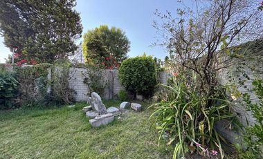 HERMOSA Y AMPLIA CASA DE UN PISO CIPRESES DE ZAVALETA