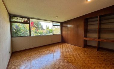 HERMOSA Y AMPLIA CASA DE UN PISO CIPRESES DE ZAVALETA