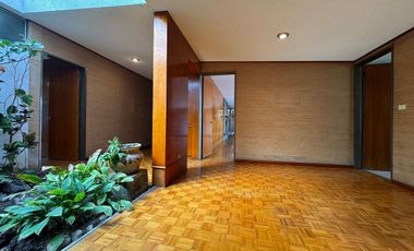 HERMOSA Y AMPLIA CASA DE UN PISO CIPRESES DE ZAVALETA