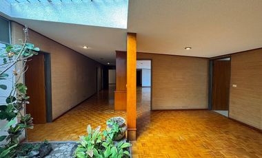 HERMOSA Y AMPLIA CASA DE UN PISO CIPRESES DE ZAVALETA