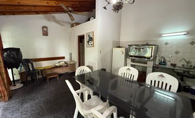 Casa de 3 dormitorios, en Venta en 63 e 17 y 18