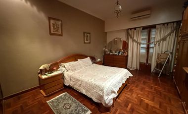 Casa de 3 dormitorios, en Venta en 63 e 17 y 18