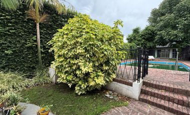 Casa de 3 dormitorios, en Venta en 63 e 17 y 18