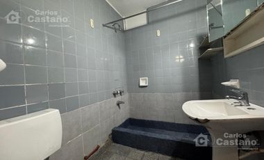 Depto. 3 Amb. con Gran Patio y Apto Profesional