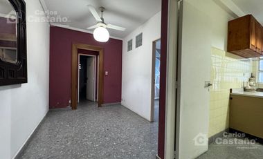 Depto. 3 Amb. con Gran Patio y Apto Profesional