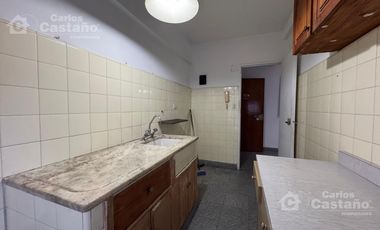 Depto. 3 Amb. con Gran Patio y Apto Profesional