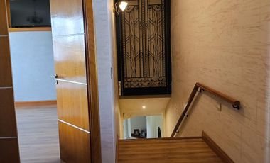 Casa en venta, de estilo, 3 dormitorios, garaje, parque, piscina. Villa del Plata