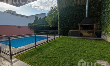 Departamento de 3 ambientes con balcón y patio en alquiler con pileta y sum - Florida