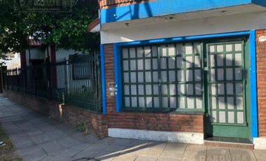 Casa en MUY BUENA UBICACION